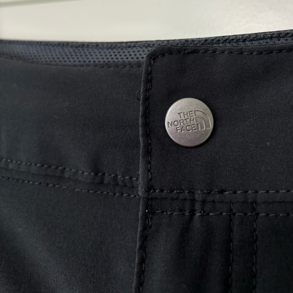 The North Face Apex Skort Skirt Black Athleisure Athletic Large Size 10 - Picture 2 of 12